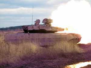 Oplot MBT is firing