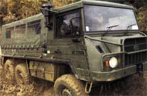 Pinzgauer 718 6x6 light tactical vehicle