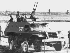 БТР-152