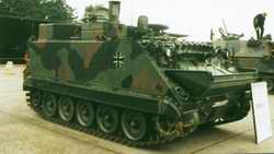 M113