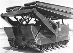 m113